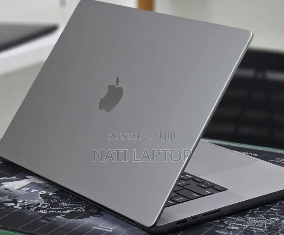 New Laptop Apple MacBook Pro 2023 M2 16GB Apple M2 SSD 512GB