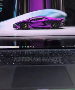 New Laptop Dell XPS 17 9700 16GB Intel Core i7 SSD 512GB