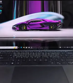 New Laptop Dell XPS 17 9700 16GB Intel Core i7 SSD 512GB