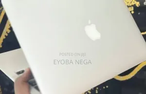 New Laptop Apple MacBook Air 2015 8GB Intel Core i5 SSD 128GB