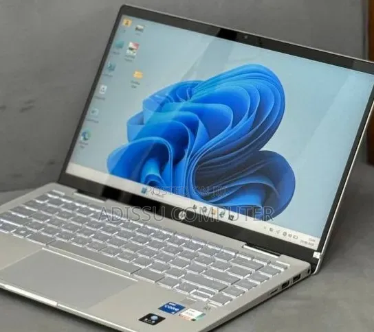 New Laptop HP Pavilion 14 16GB Intel Core i5 SSD 256GB