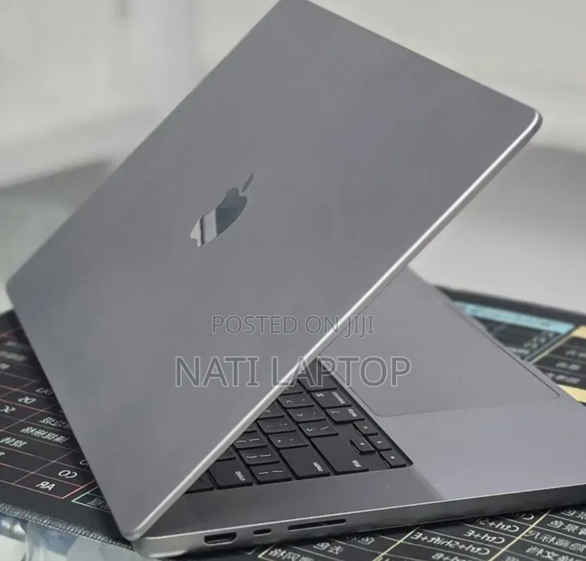 New Laptop Apple MacBook Pro 2021 M1 Max 64GB Apple M1 Max SSD 1T