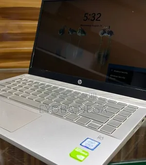 New Laptop HP Pavilion 15 8GB Intel Core i5 SSD 256GB