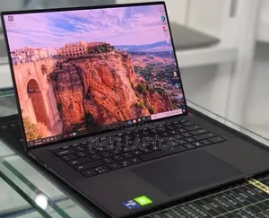 New Laptop Dell Precision 5560 16GB Intel Core i9 SSD 512GB
