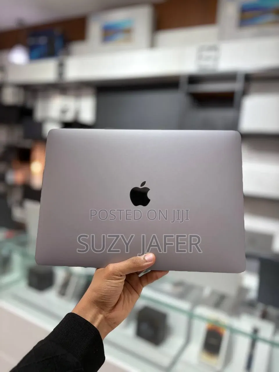 New Laptop Apple MacBook Air 2020 M1 8GB Apple M1 SSD 256GB