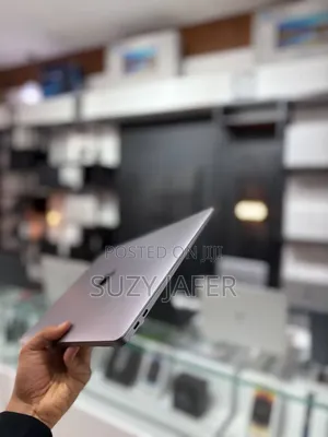 New Laptop Apple MacBook Air 2020 M1 8GB Apple M1 SSD 256GB