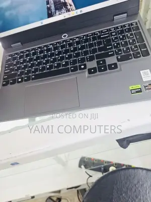 New Laptop Lenovo LOQ 15ARP9 16GB AMD Ryzen 5 SSD 512GB