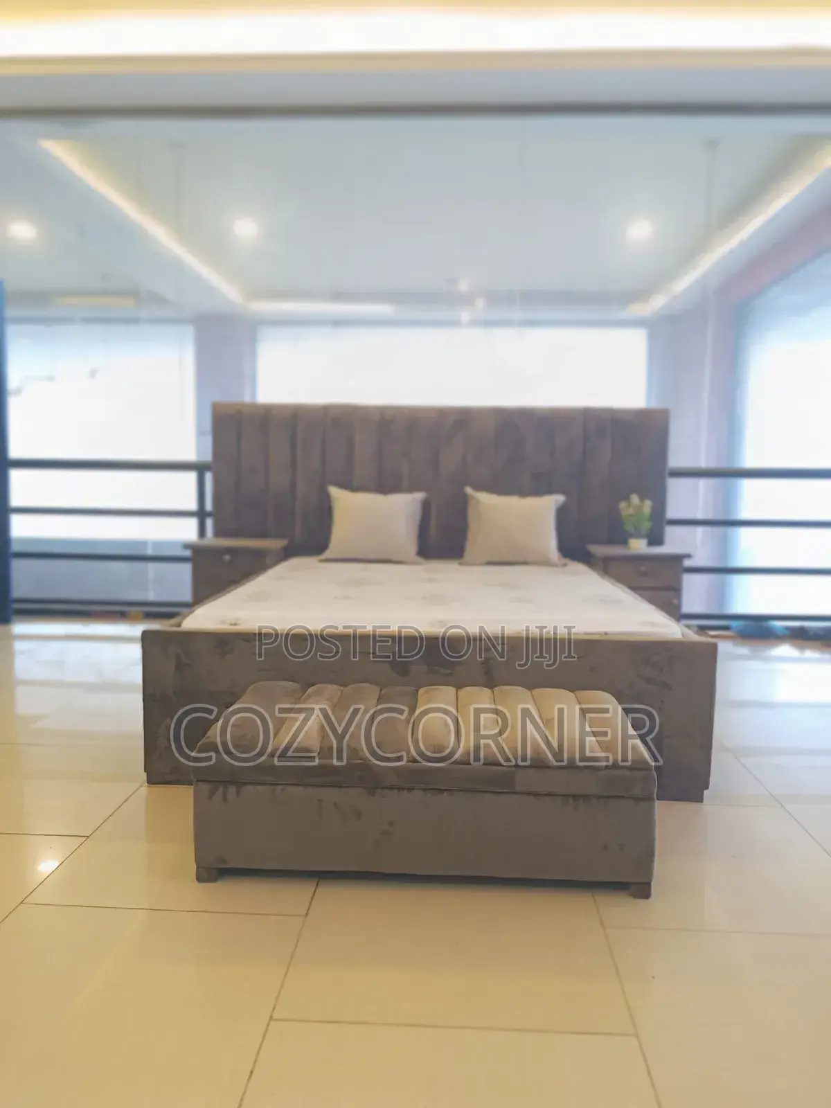 Viable 1.50 Meter Bed With Storage. አልጋ