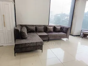 Modest L Shape Sofa With Durability. ሶፋ