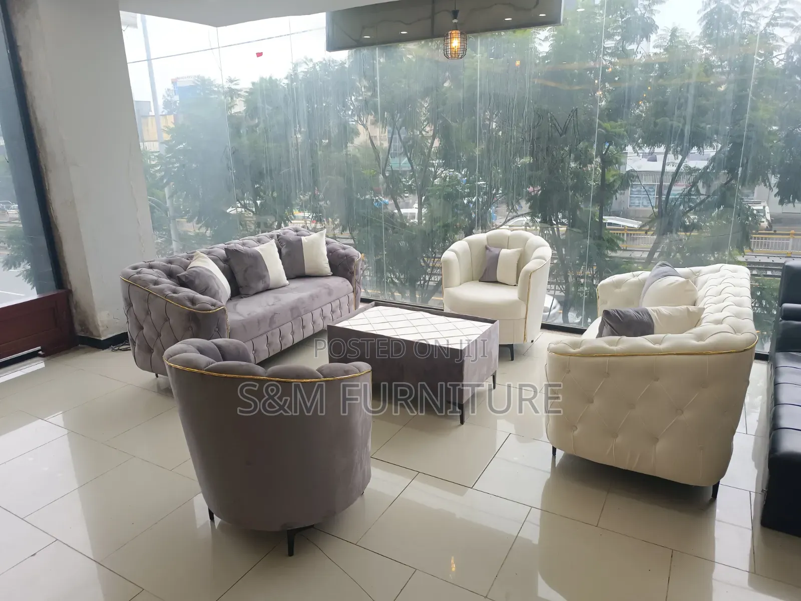 Mesmerizing 7 Seater Sectional Sofa. ሶፋ