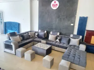 Ritzy U Shape Sofa With Functionality. ሶፋ