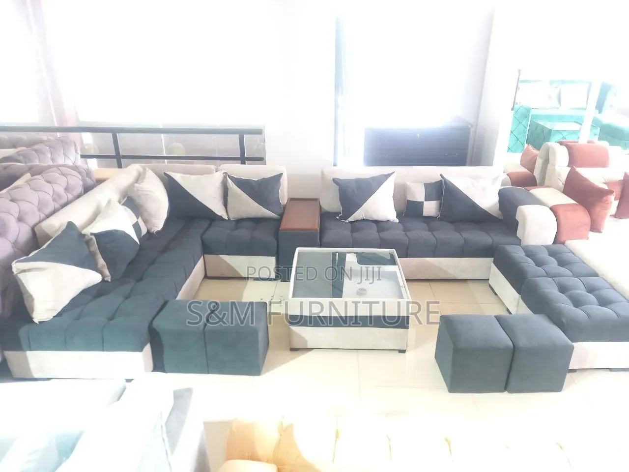 Affable L Shape Sofa. ሶፋ