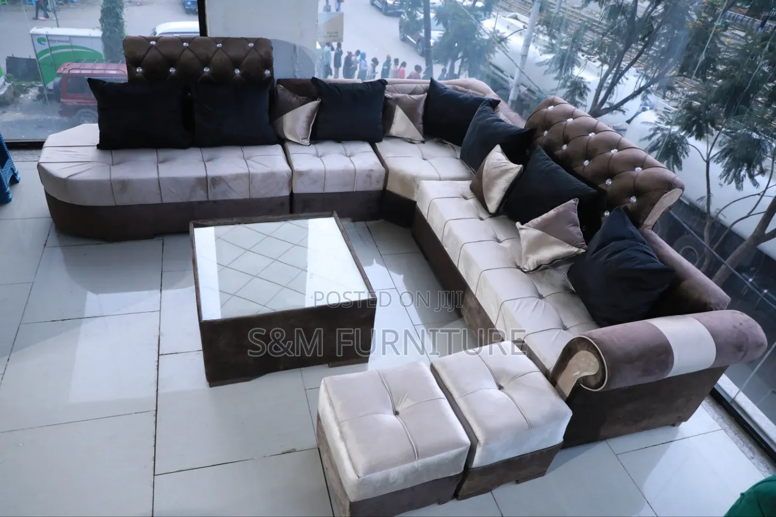 Voguish 9 Seater L Shape Sofa. ሶፋ