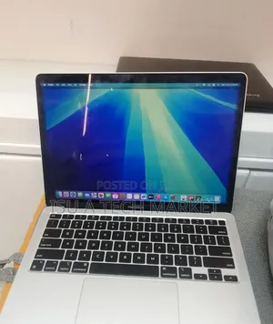 New Laptop Apple MacBook Air 2020 M1 8GB Apple M1 SSD 256GB