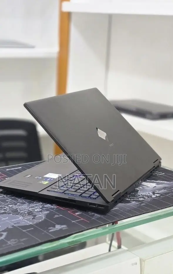 New Laptop HP Omen 16 16GB Intel Core i7 SSD 512GB