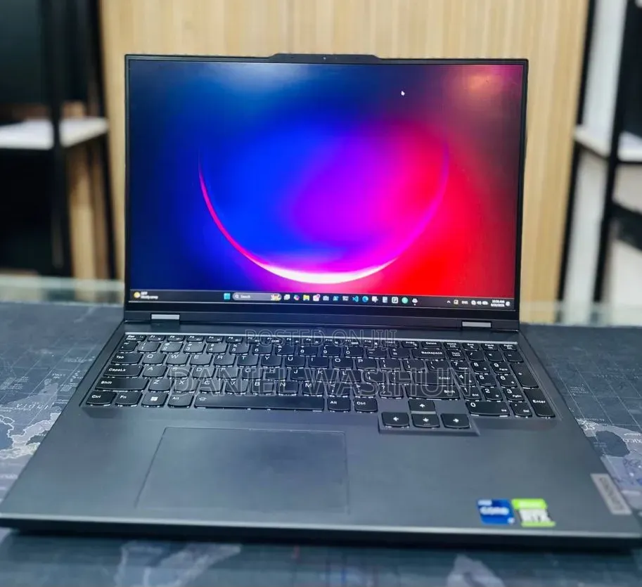 New Lenovo Legion Y7000P IRX9 Gaming Laptop 16GB Intel Core i9 SSD 1T