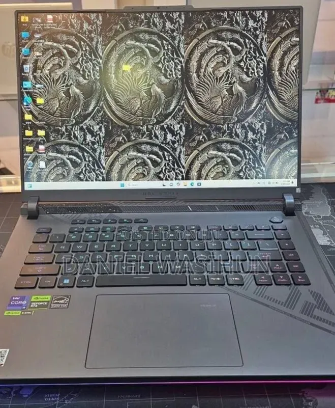 New Laptop Asus ROG Strix G16 G614 16GB Intel Core i9 SSD 1T