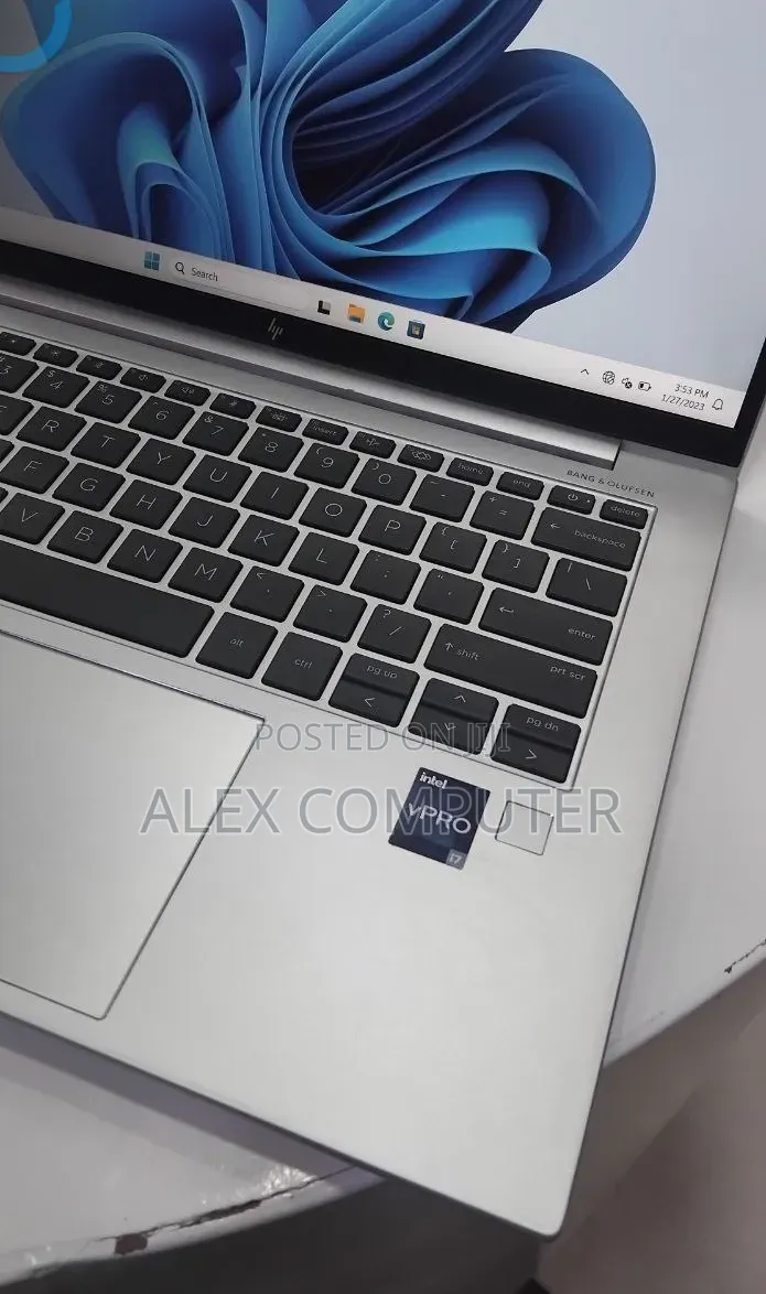 New Laptop HP EliteBook 840 G10 16GB Intel Core i7 SSD 512GB