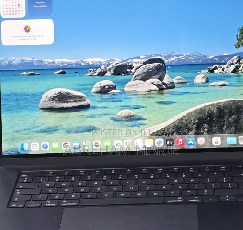New Laptop Apple MacBook Air 2025 M4 16GB Apple M4 SSD 256GB