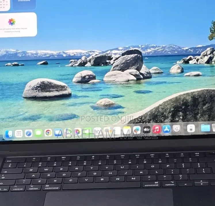 New Laptop Apple MacBook Air 2025 M4 16GB Apple M4 SSD 256GB