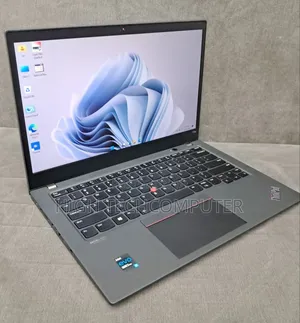 New Laptop Lenovo ThinkPad T14s G4 16GB Intel Core i5 SSD 512GB