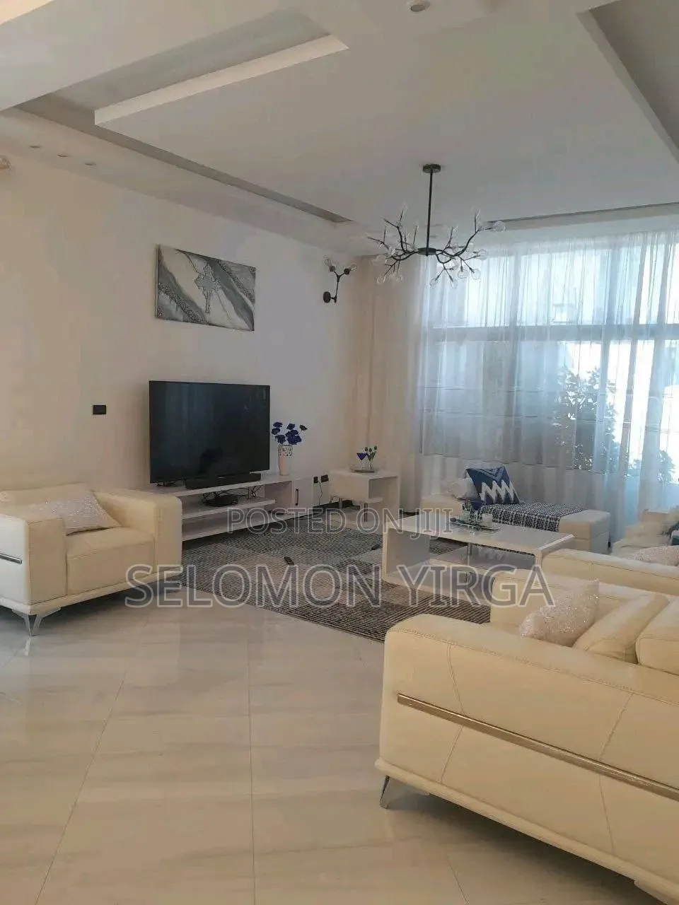 7bdrm House in Adis Ababa, Bole for sale