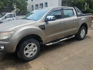 Ford Ranger 2015 Purple