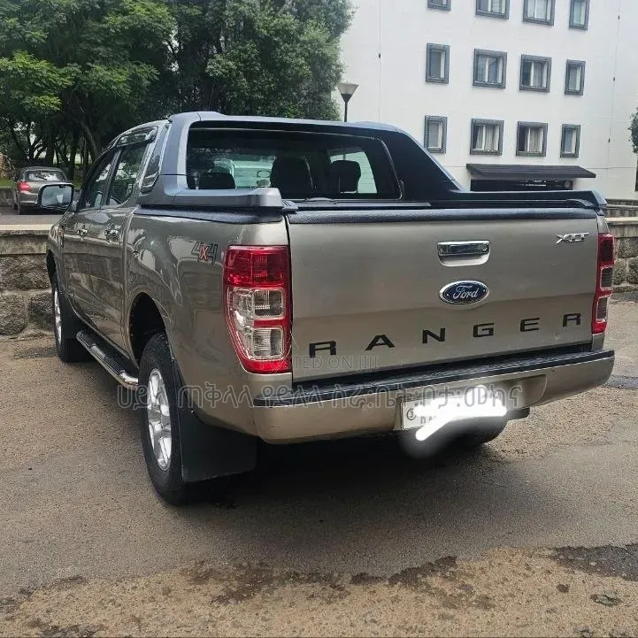 Ford Ranger 2015 Purple