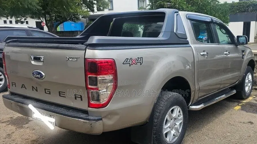 Ford Ranger 2015 Purple