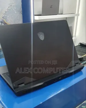 New Laptop MSI GP75 Leopard 16GB Intel Core i7 SSD 1T