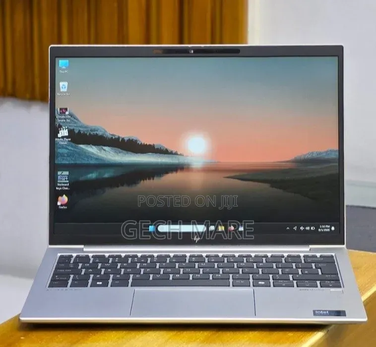 New Laptop HP Elitebook 830 G11 16GB Intel Core Ultra 7 SSD 512GB