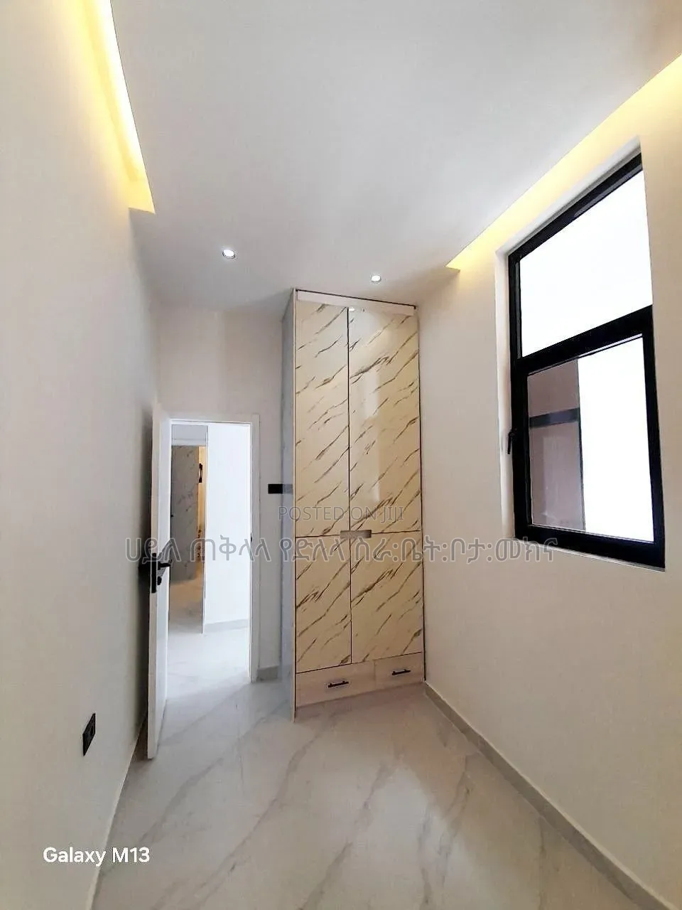 Furnished 5bdrm Villa in Ayat Zone Inside, Yeka for sale