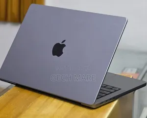 New Laptop Apple MacBook Pro 2021 M1 32GB Apple M1 SSD 512GB