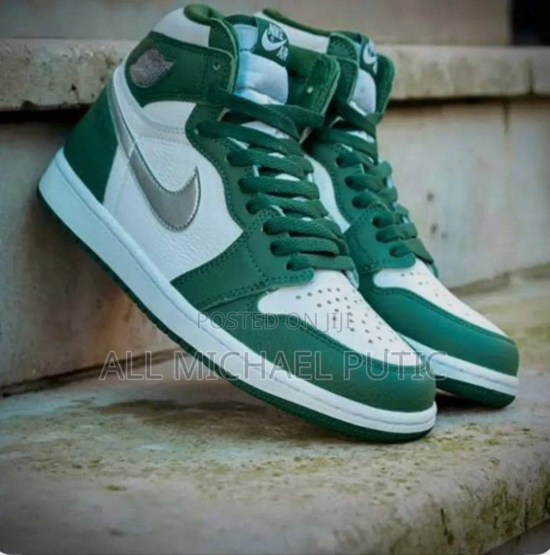 Air Jordan 1 High Shoes
