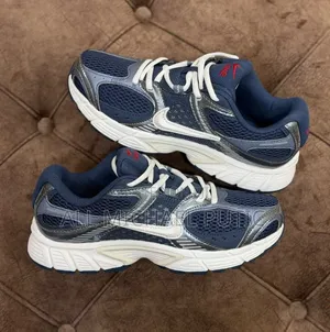 Nike V5 RNR Shoes