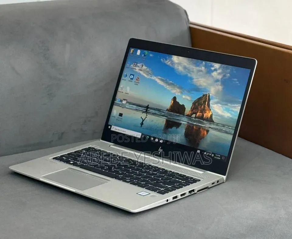 New Laptop HP EliteBook 830 G5 8GB Intel Core i5 SSD 512GB