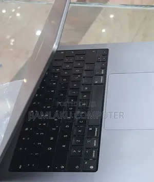 New Laptop Apple MacBook Pro 2021 M1 32GB Apple M1 Pro SSD 1T