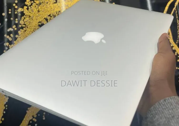 New Laptop Apple MacBook Air 2017 8GB Intel Core i5 SSD 128GB