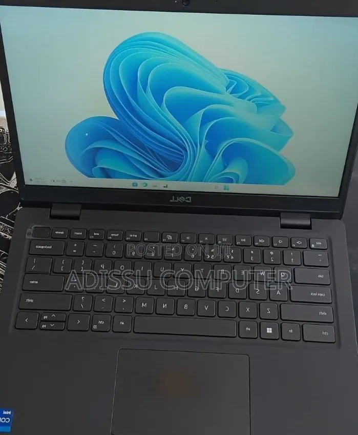 New Laptop Dell XPS 13 16GB Intel Core i7 SSD 512GB