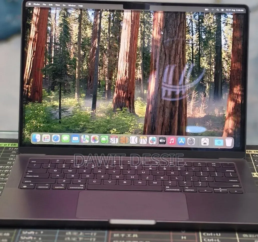 New Laptop Apple MacBook Pro 2024 M4 16GB Apple M4 Pro SSD 512GB