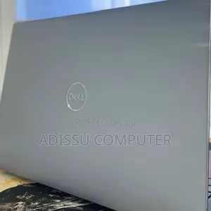 New Laptop Dell Precision 5540 4GB Intel Core i7 SSD 512GB