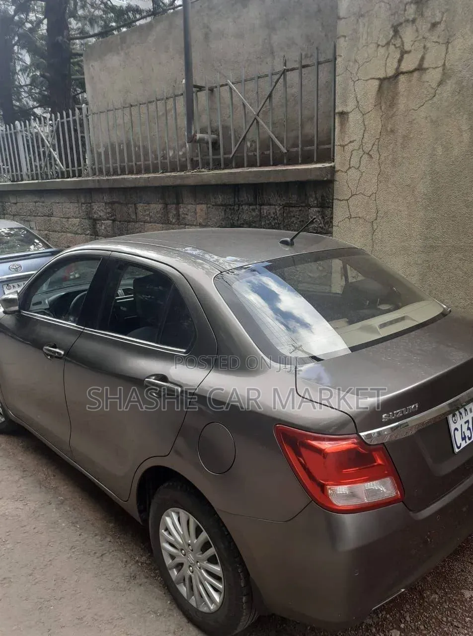 Suzuki Dzire 2022