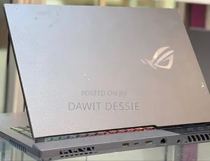 New Laptop Asus ROG Strix G17 16GB AMD Ryzen 7 SSD 512GB