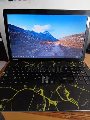 Laptop Toshiba Satellite Pro L550 12GB Intel Core i5 HDD 700GB