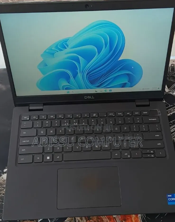 New Laptop Dell Latitude 3420 16GB Intel Core i7 SSD 512GB