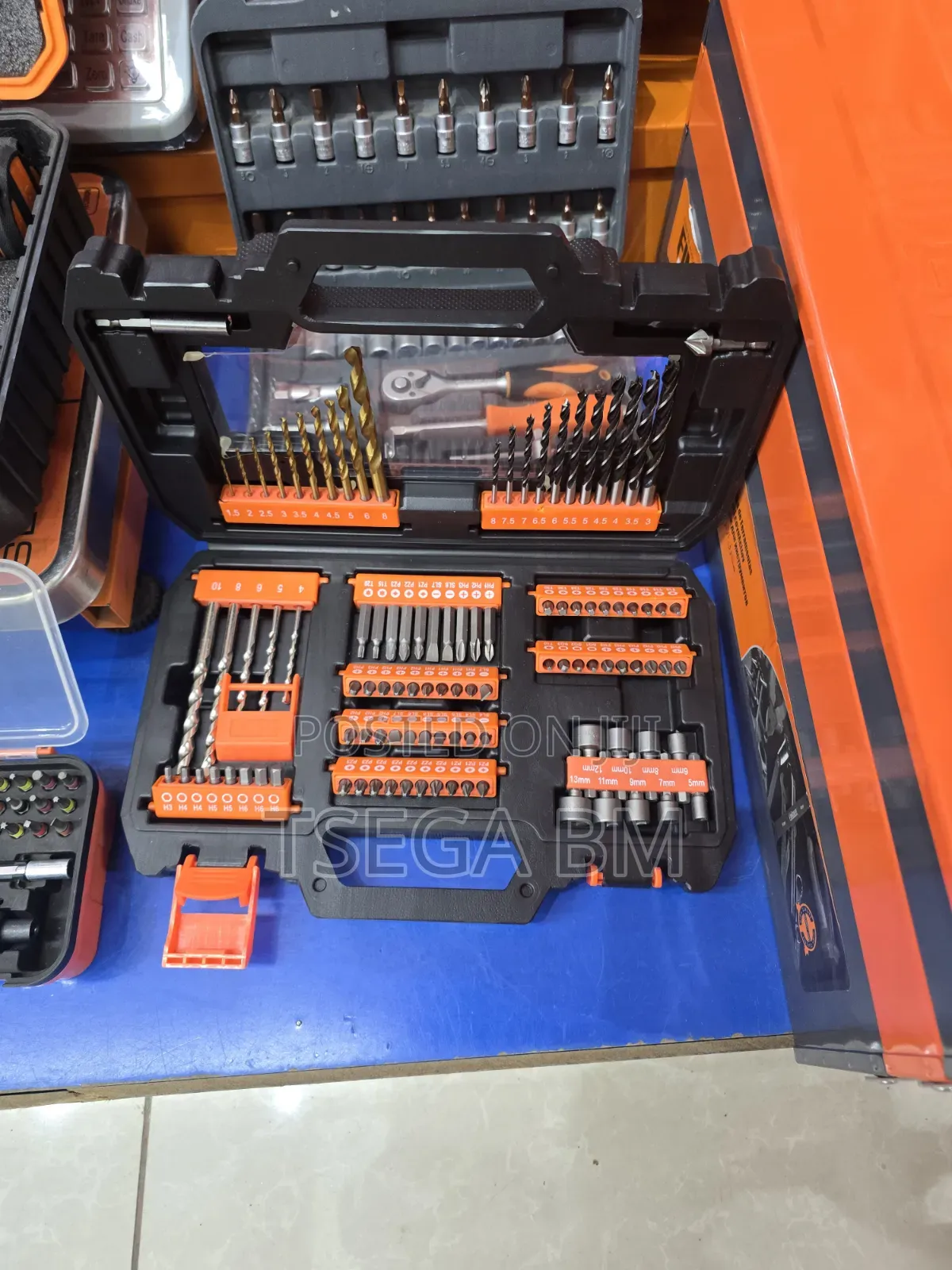 Finder 105PCS Assorted Bit Set