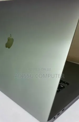 New Laptop Apple MacBook Pro 2019 16GB Intel Core i9 SSD 1T