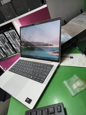 Laptop HP EliteBook 1040 32GB Intel Core Ultra 7 SSD 512GB