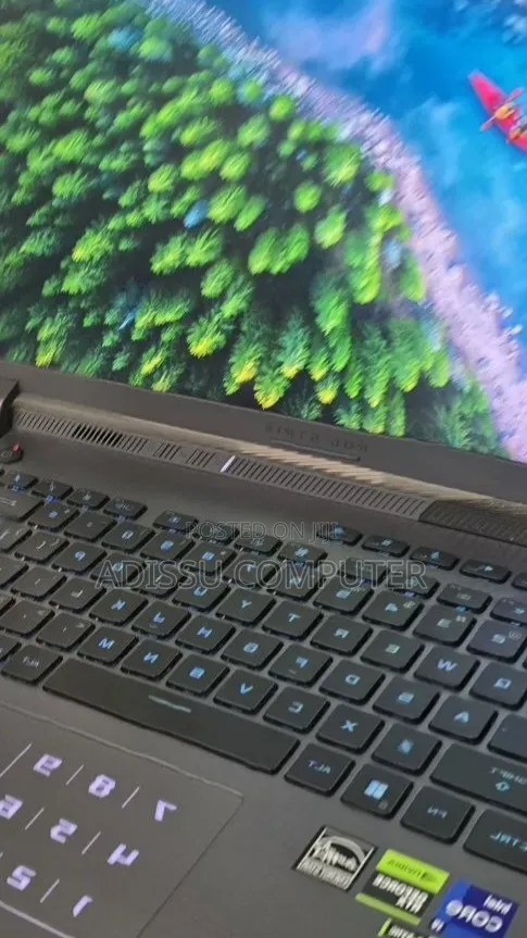 New Laptop Asus ROG Strix G15 16GB Intel Core i9 SSD 1T