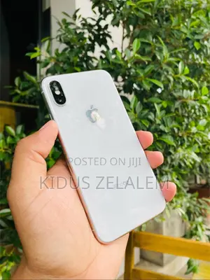 New Apple iPhone X 64 GB White